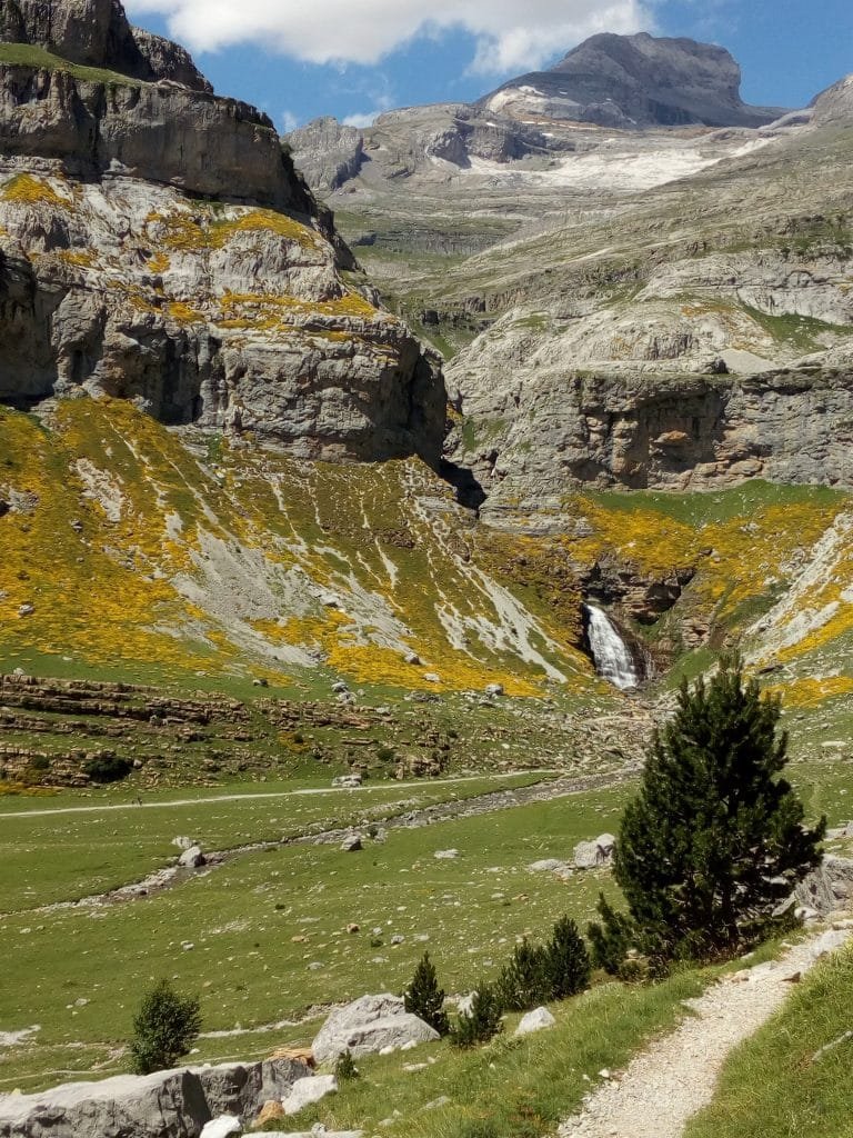 Cascada Cola de Caballo