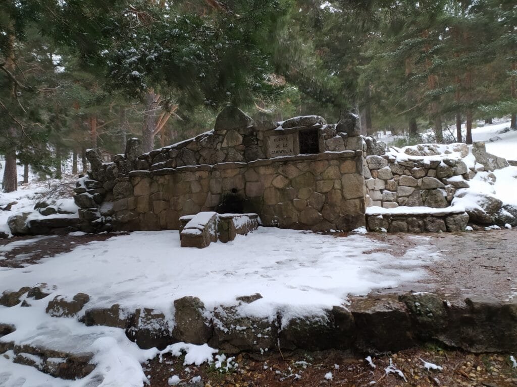 Fuente de la Campanilla