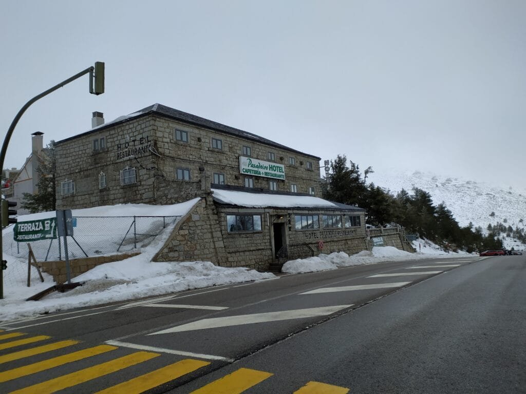 Ruta circular a Navacerrada desde Camorritos