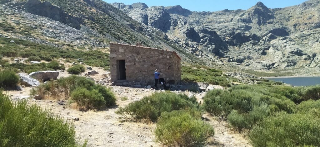 Refugio Laguna del Barco