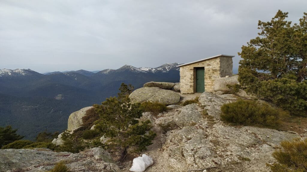 Refugio libre Peña Citores