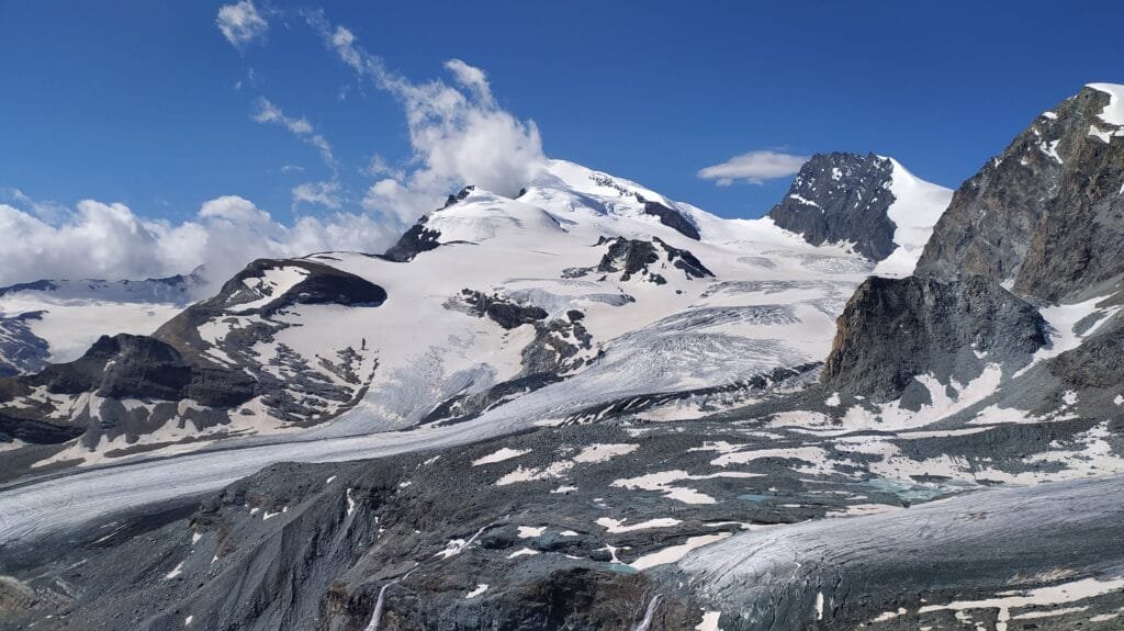 Ruta de Felskin a Mattmark