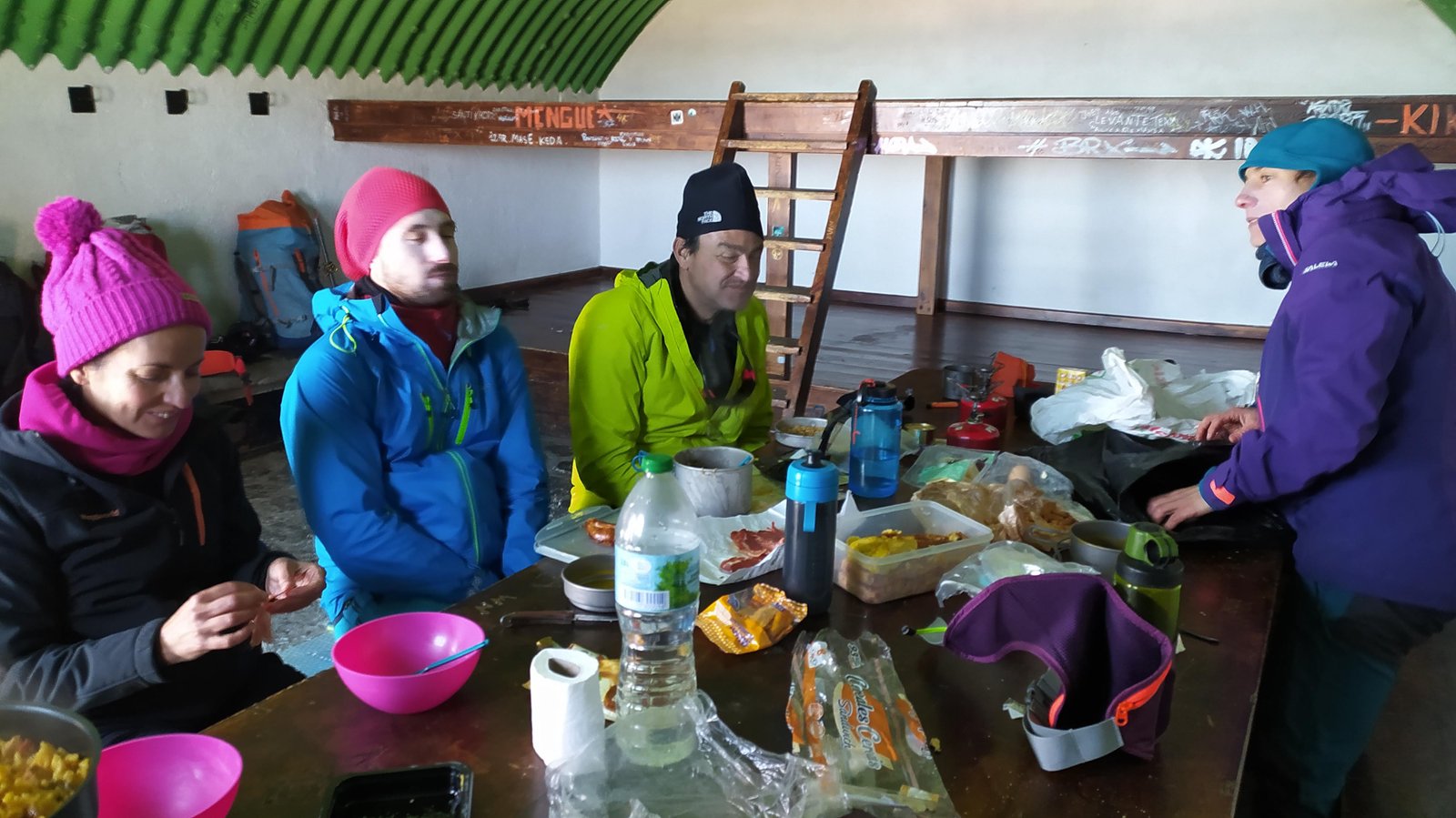 Comiendo