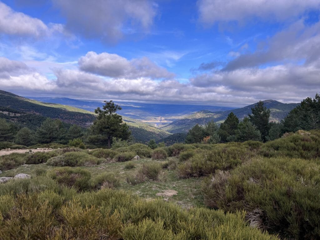 Castañar del Tiemblo desde Casillas