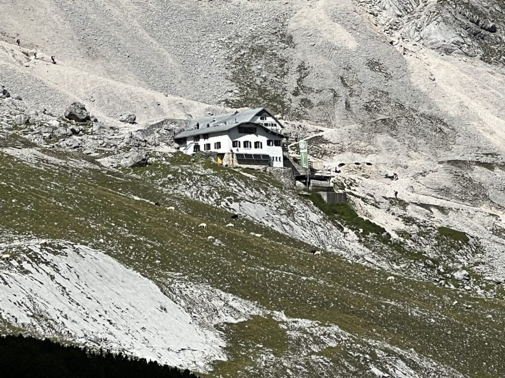 Refugio Knorrhutte